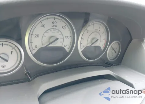 2008 Chrysler Town & Country Touring из США, поврежденный, VIN 2A8HR54P58R142500